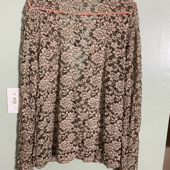 2 NWT/SAGA SHEER FLORAL EMBROIDERED CARDIGANS SIZES 2 & 3 - Picture 6 of 7